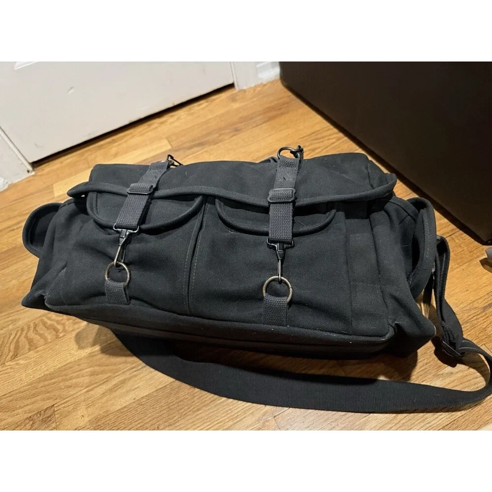 Domke F‑1X Classic Series “Little Bit Bigger” Black Canvas Shoulder Camera Bag